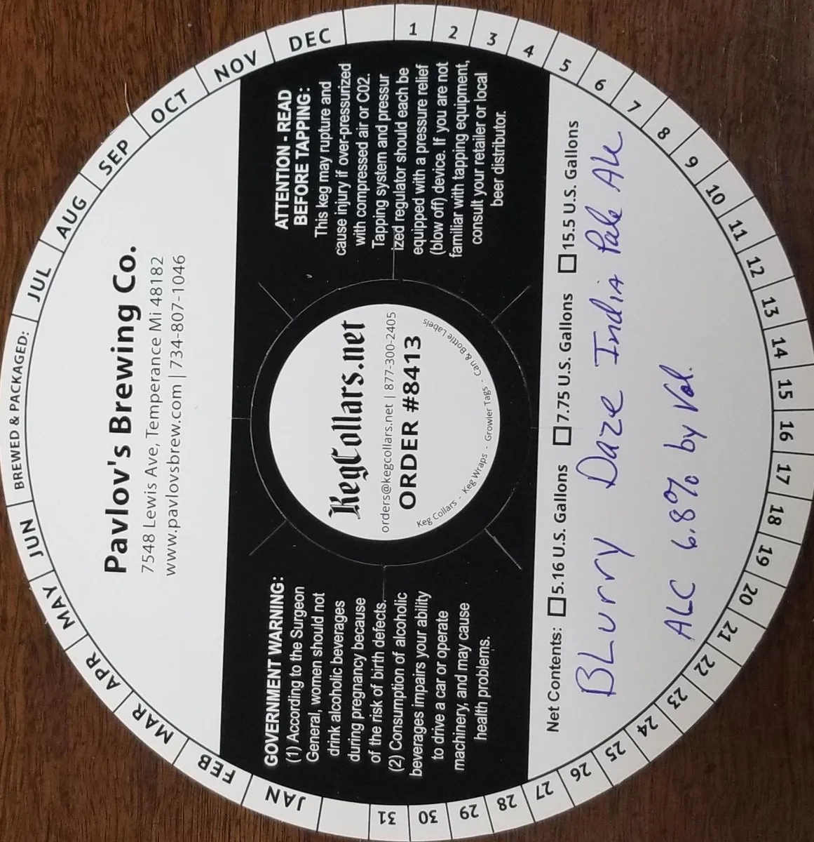 Blurry Daze India Pale Ale label art — PAVLOV'S BREWING CO